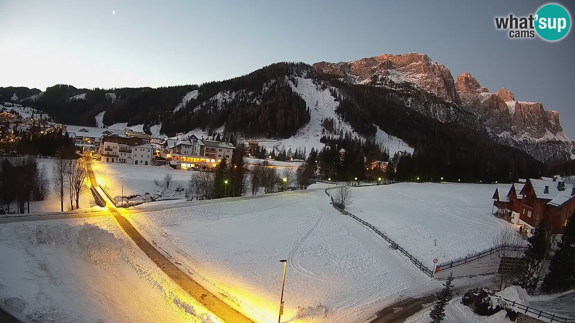 Live cam Corvara | Vues spectaculaires sur le groupe Sella