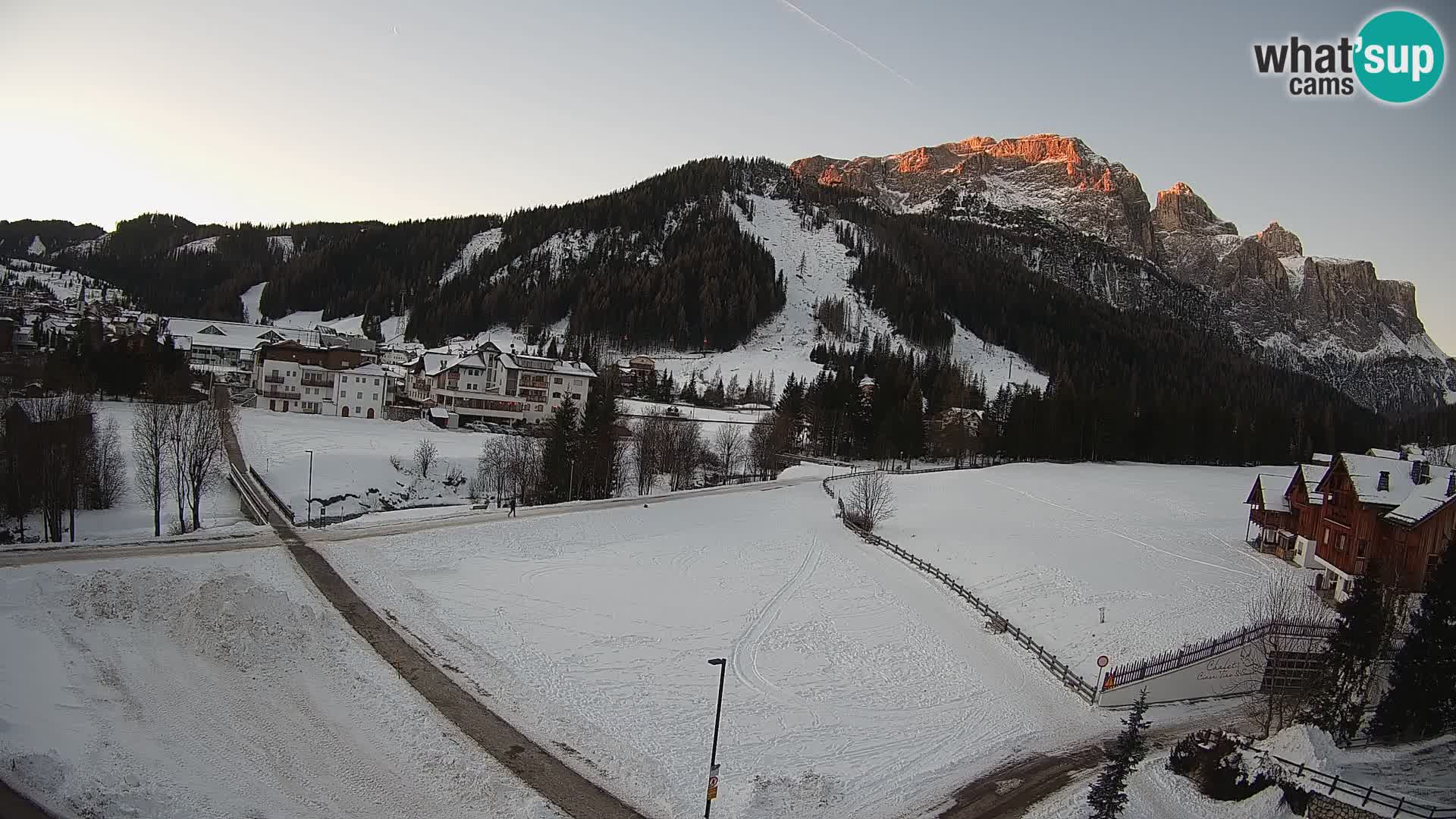 Webcam Corvara in Badia: Spectacular Views of the Sella Group