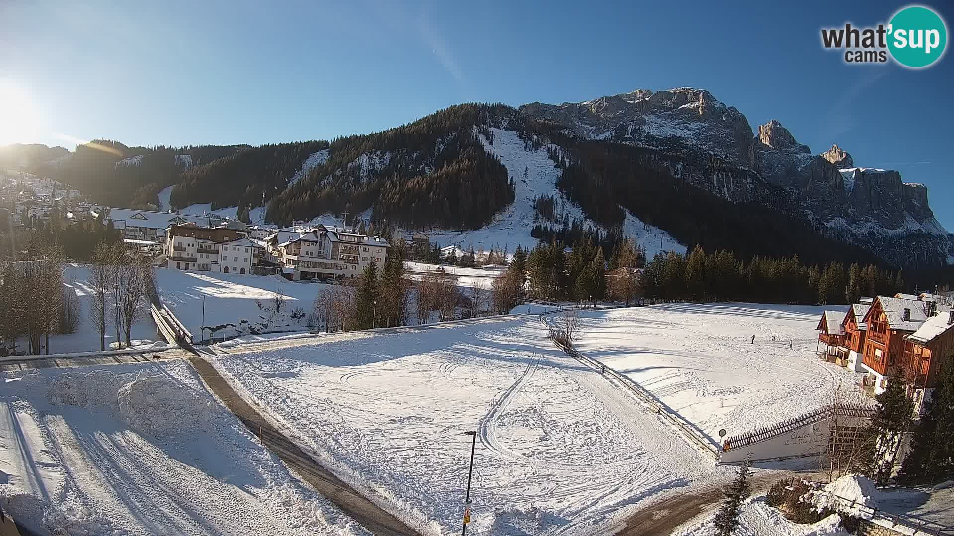 Live cam Corvara | Vues spectaculaires sur le groupe Sella