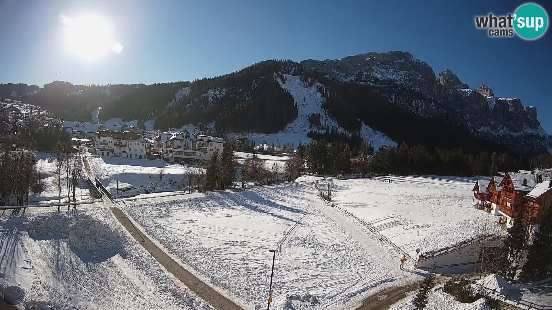 Live cam Corvara | Vues spectaculaires sur le groupe Sella