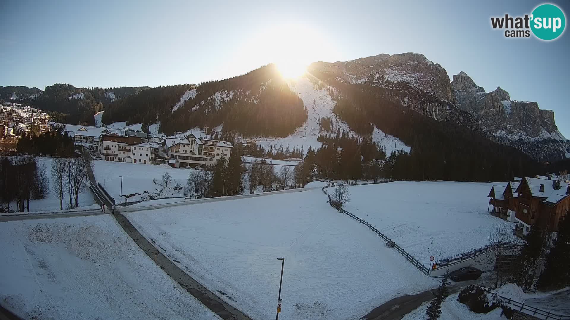 Webcam Corvara in Badia: Spectacular Views of the Sella Group