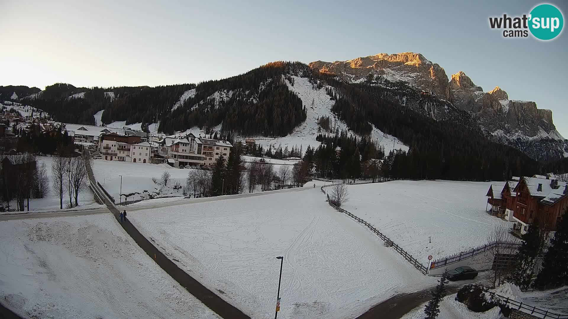 Corvara webcam | Spektakuläre Ausblicke auf die Sellagruppe