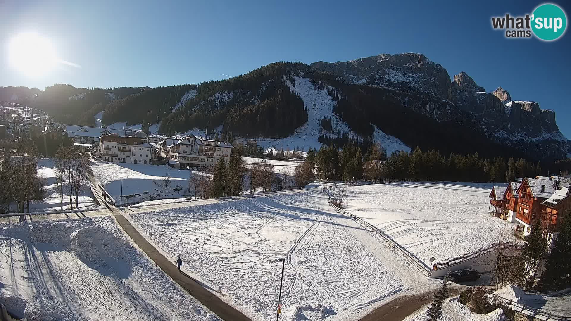 Live cam Corvara | Vues spectaculaires sur le groupe Sella