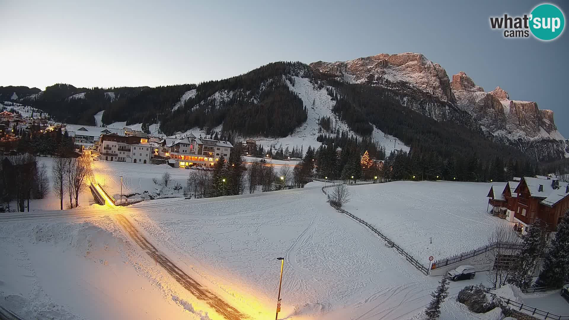 Webcam Corvara in Badia: Spectacular Views of the Sella Group