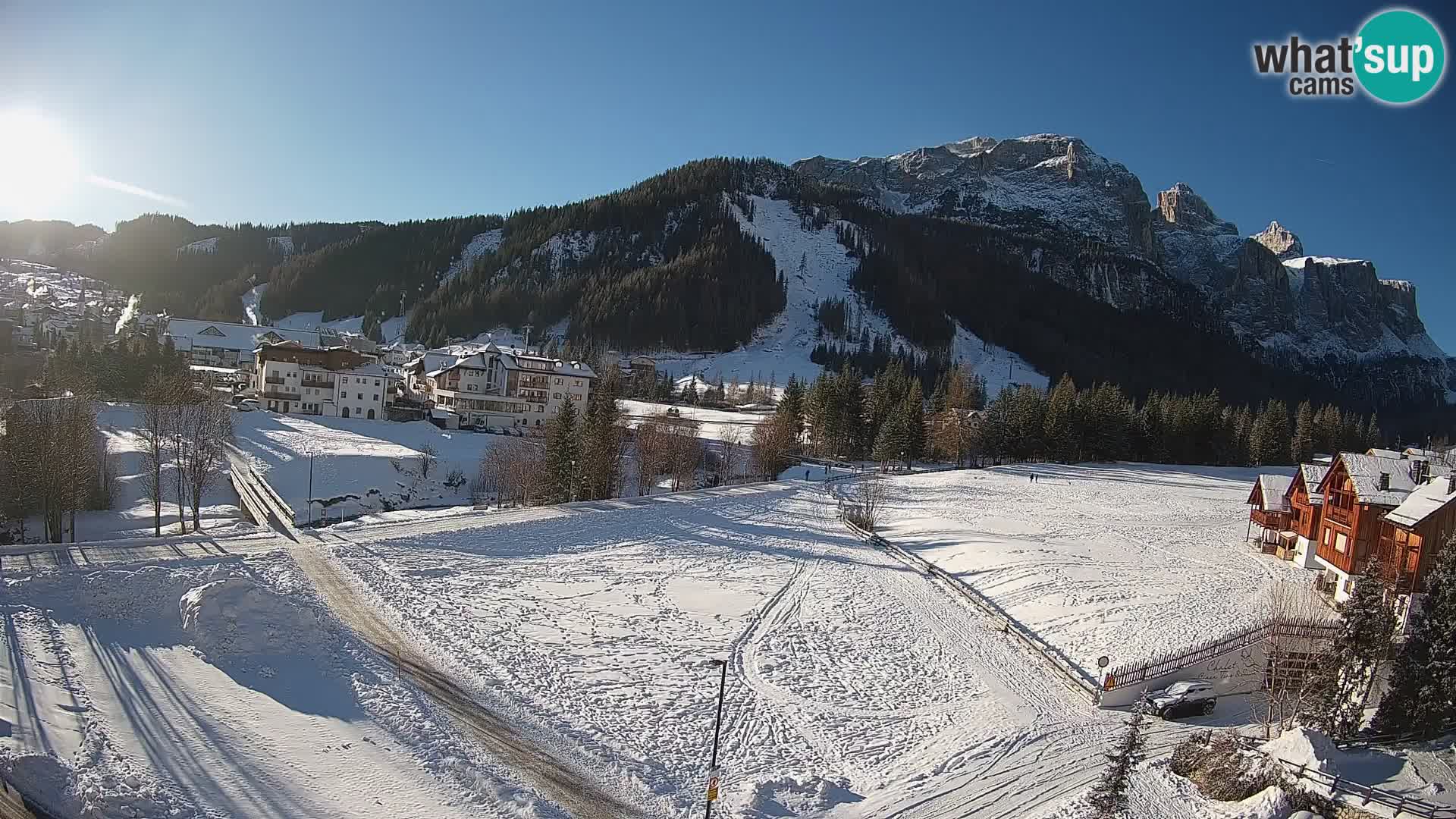 Webcam Corvara in Badia: Spectacular Views of the Sella Group