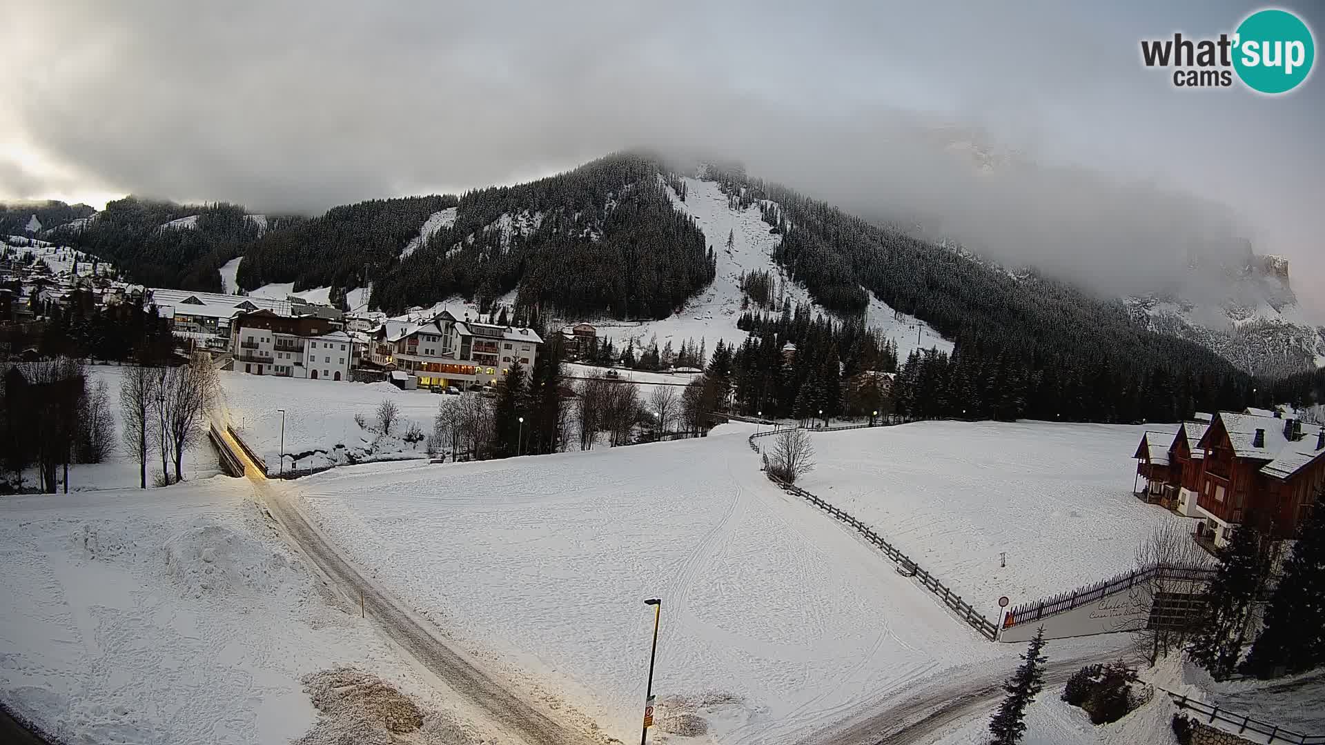 Webcam Corvara in Badia: Spectacular Views of the Sella Group