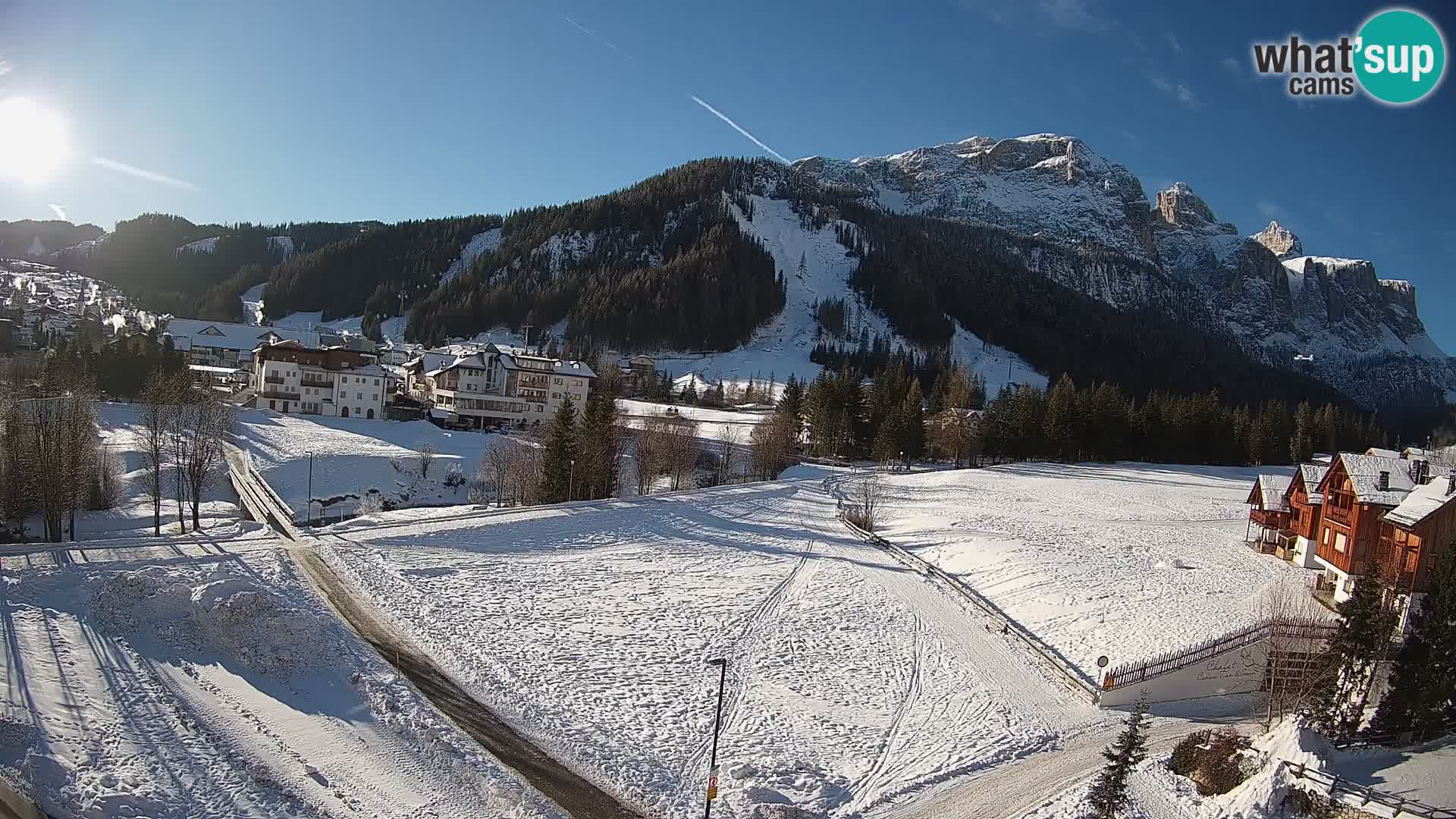 Webcam Corvara in Badia: Spectacular Views of the Sella Group