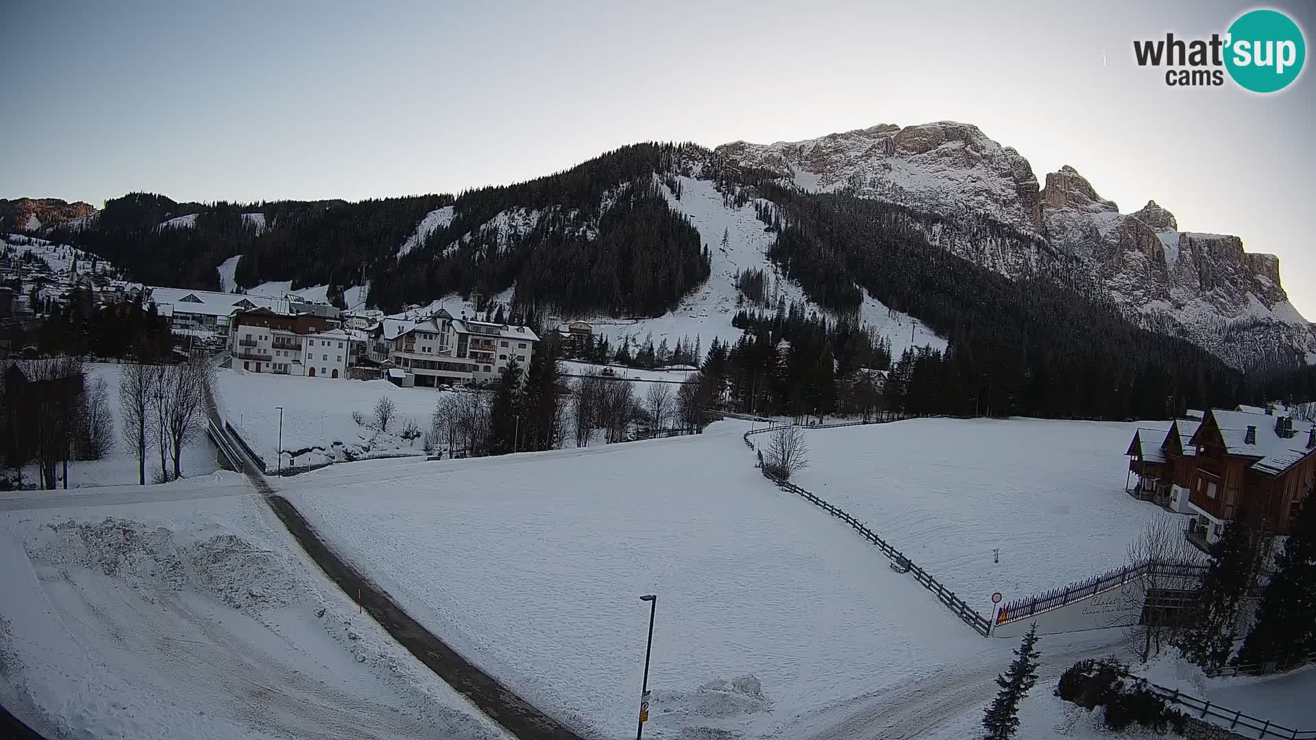 Webcam Corvara in Badia: Spectacular Views of the Sella Group