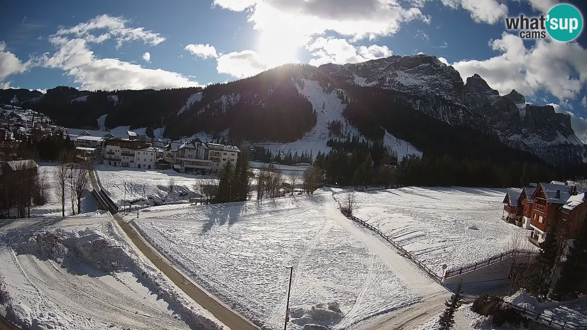 Webcam Corvara in Badia: Spectacular Views of the Sella Group