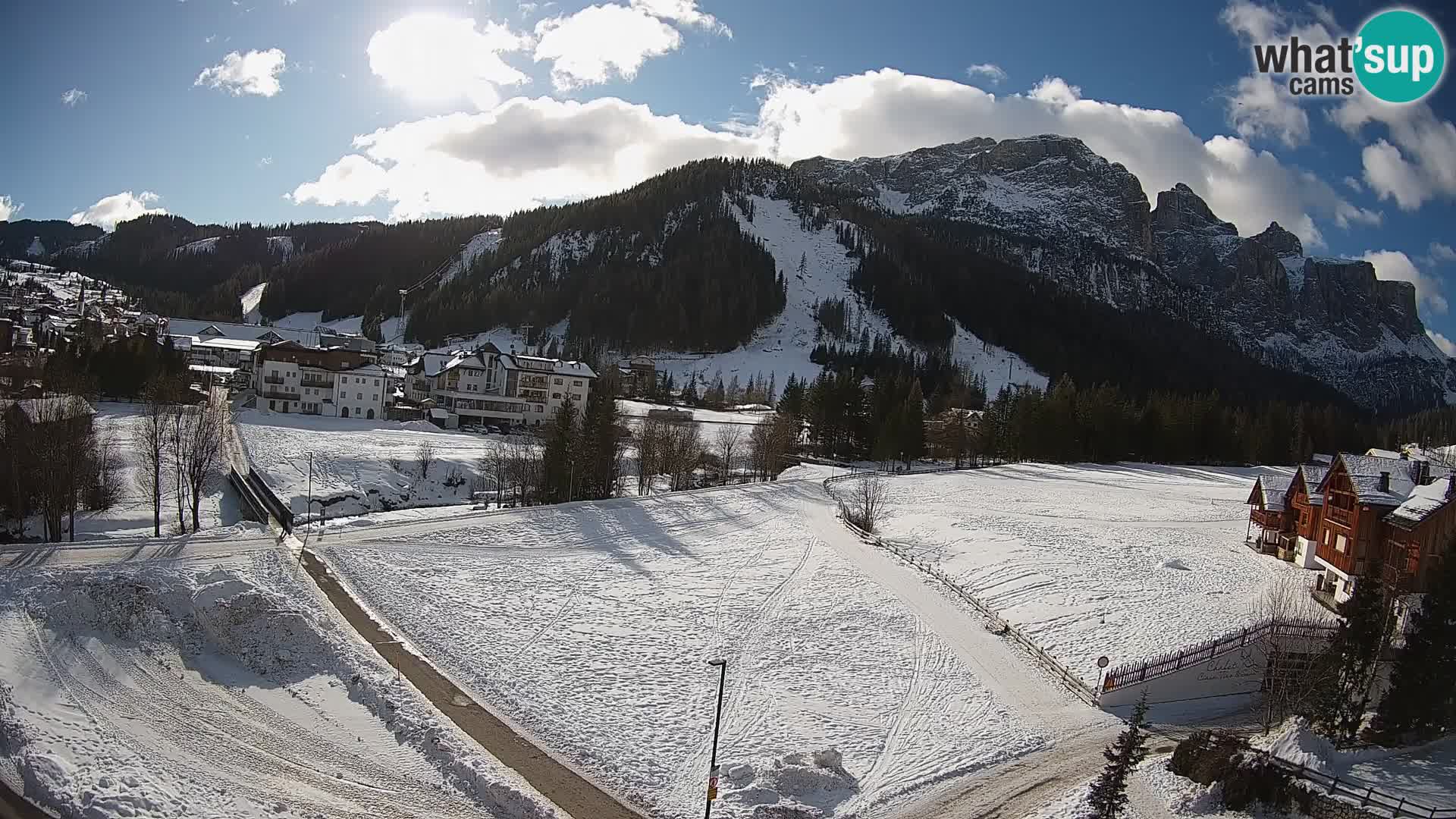 Webcam Corvara in Badia: Spectacular Views of the Sella Group