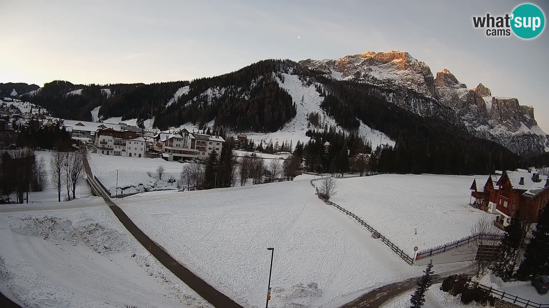 Corvara webcam | Spektakuläre Ausblicke auf die Sellagruppe