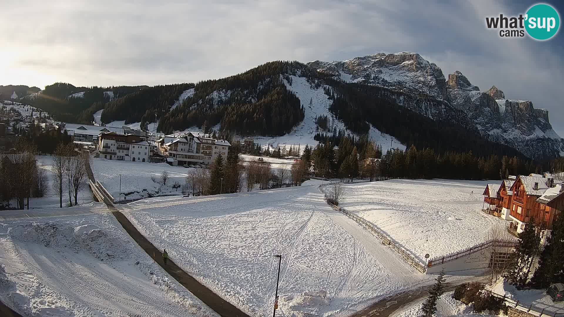 Webcam Corvara in Badia: Spectacular Views of the Sella Group