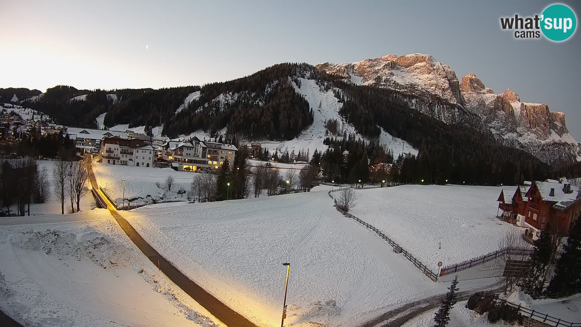 Corvara webcam | Spektakuläre Ausblicke auf die Sellagruppe