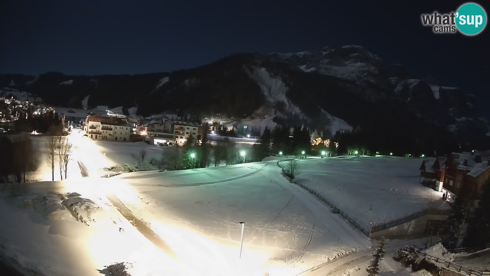 Live cam Corvara | Vues spectaculaires sur le groupe Sella