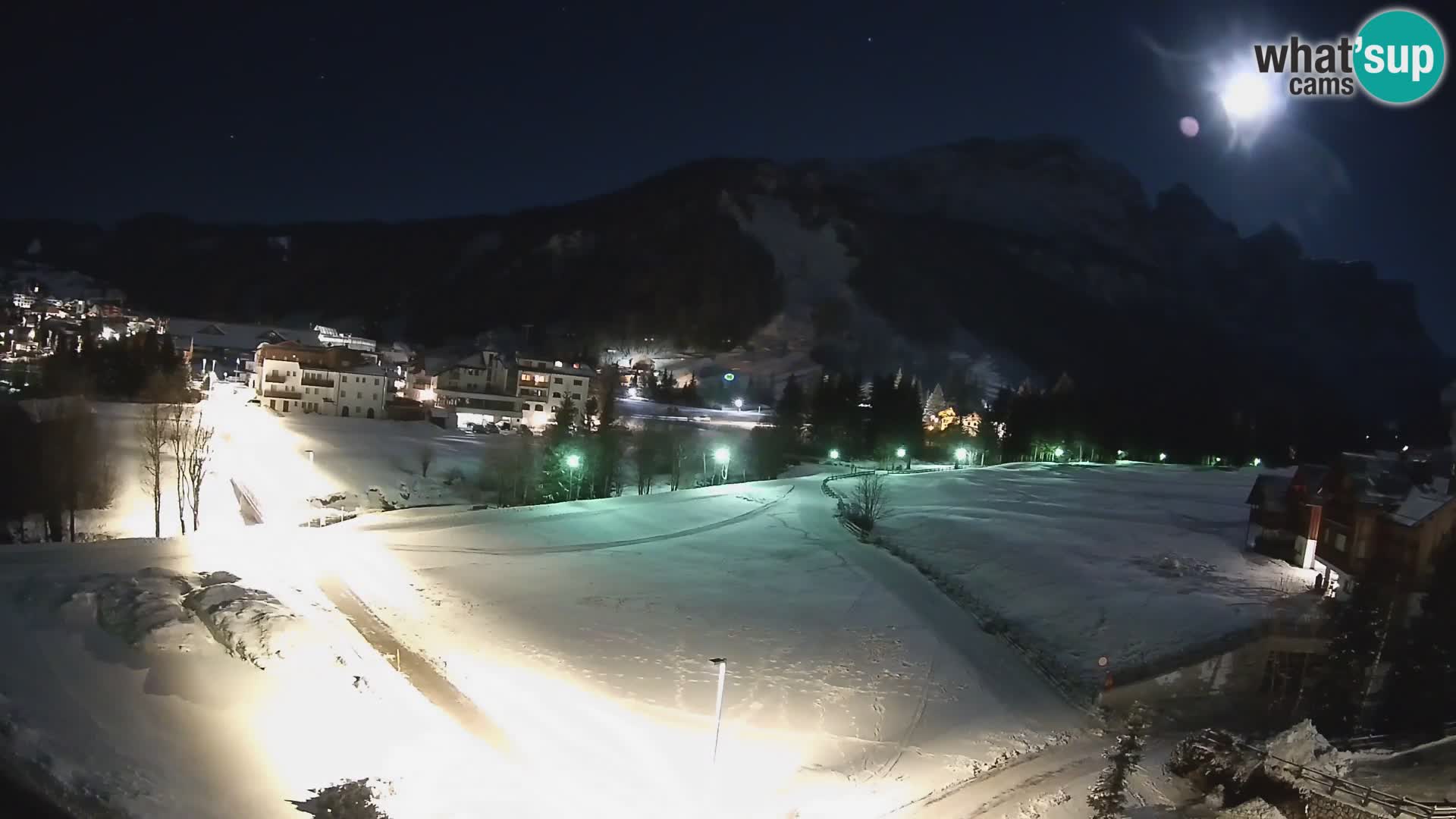 Webcam Corvara in Badia: Spectacular Views of the Sella Group