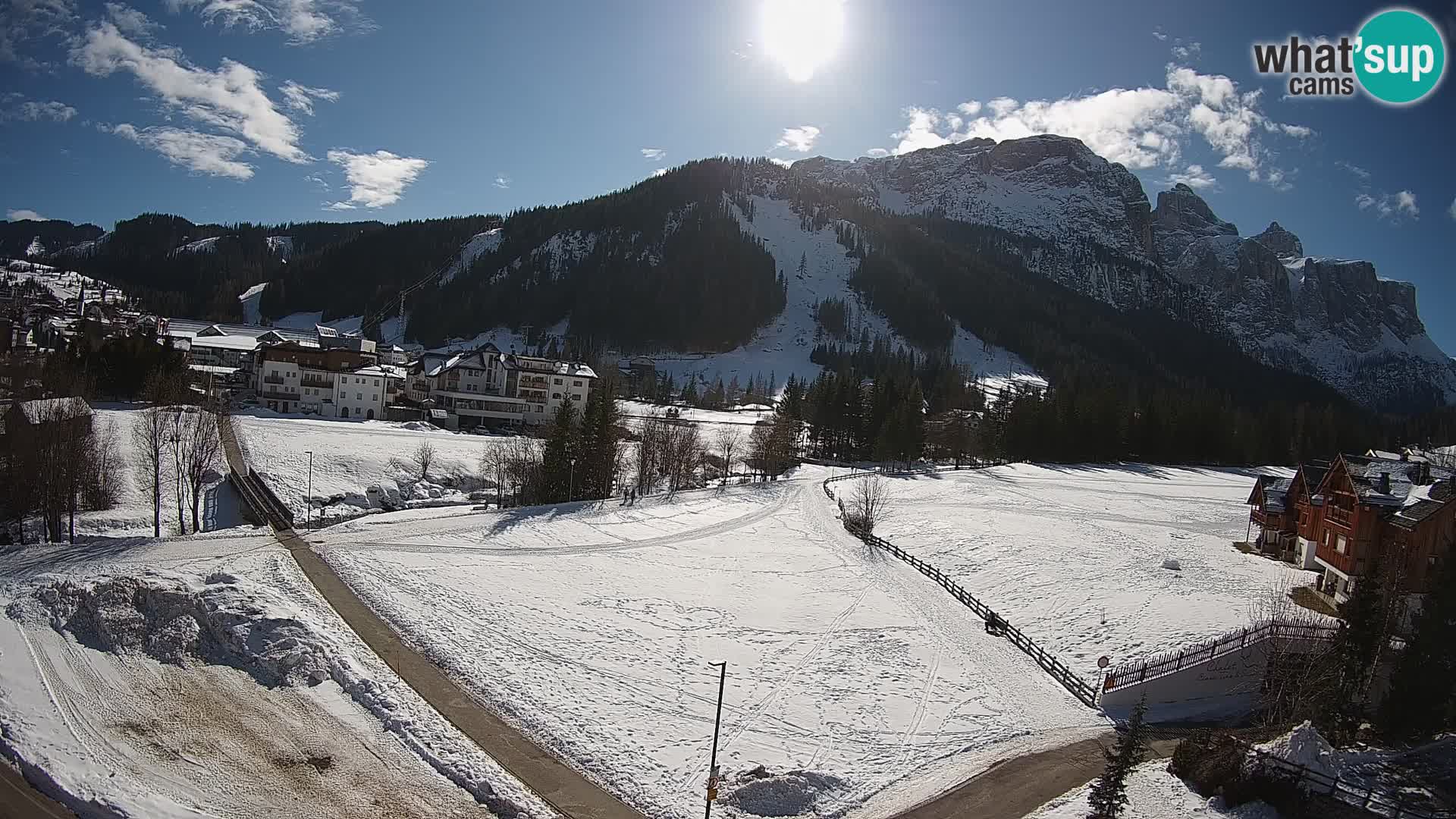 Webcam Corvara in Badia: Spectacular Views of the Sella Group