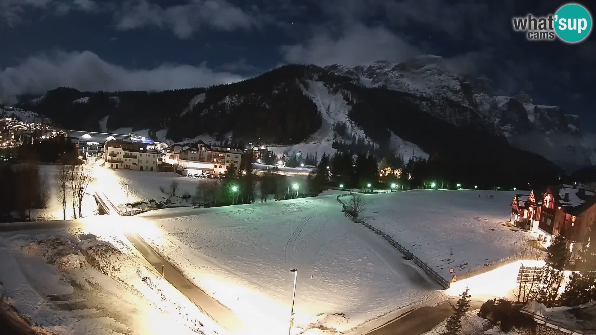 Webcam Corvara in Badia: Spectacular Views of the Sella Group