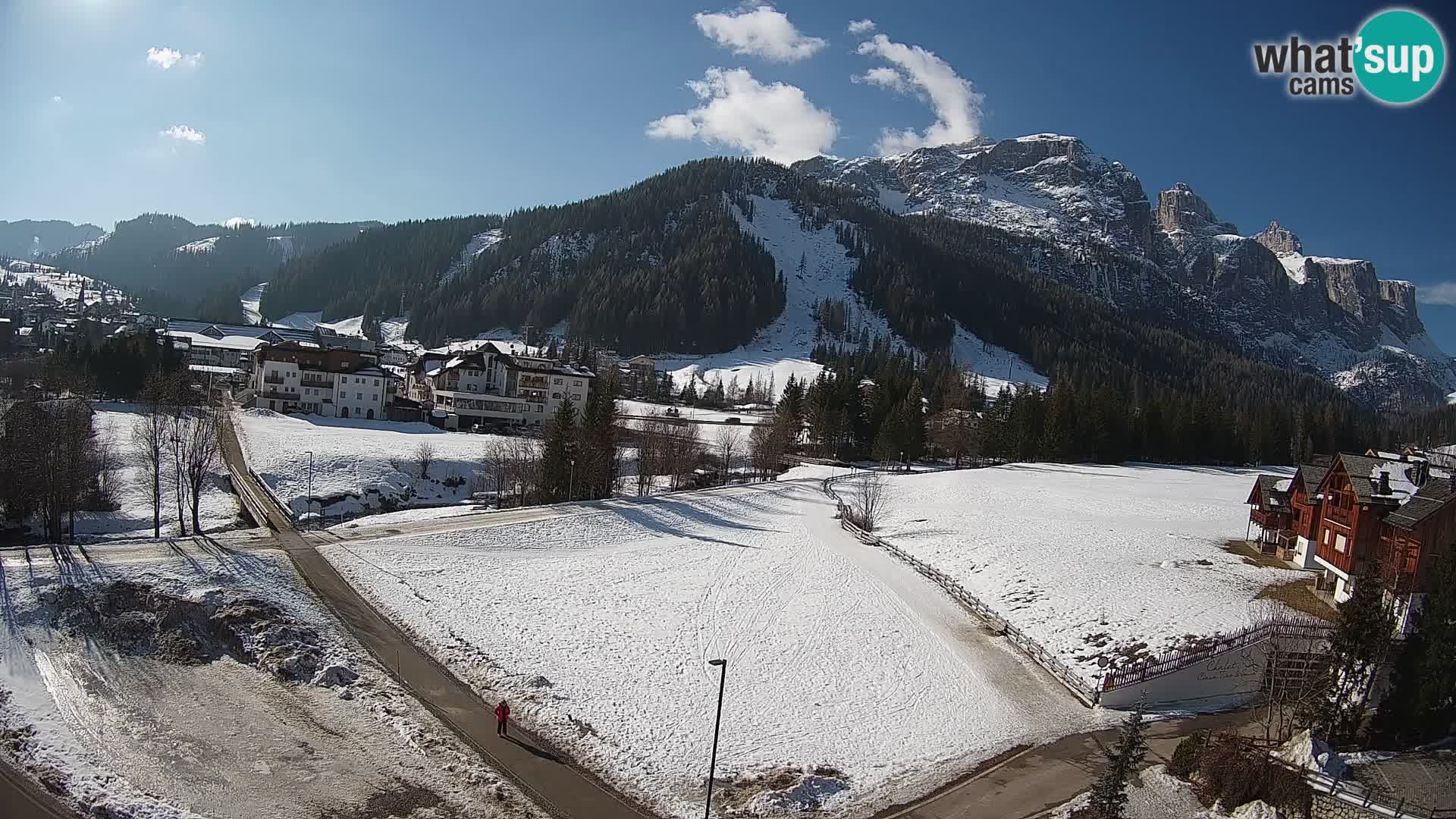 Webcam Corvara in Badia: Spectacular Views of the Sella Group