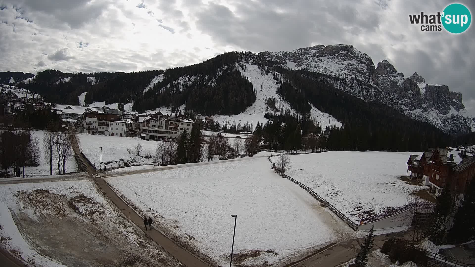 Webcam Corvara in Badia: Spectacular Views of the Sella Group