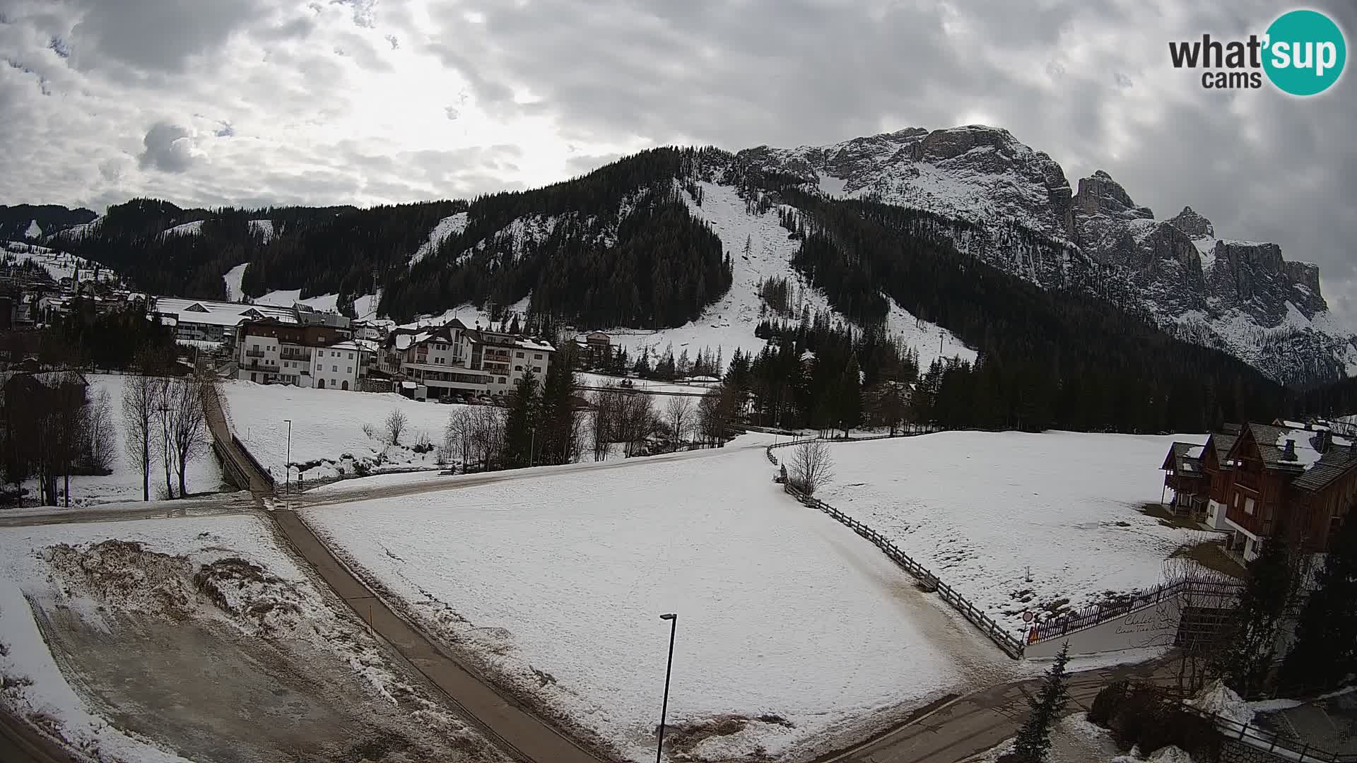 Webcam Corvara in Badia: Spectacular Views of the Sella Group