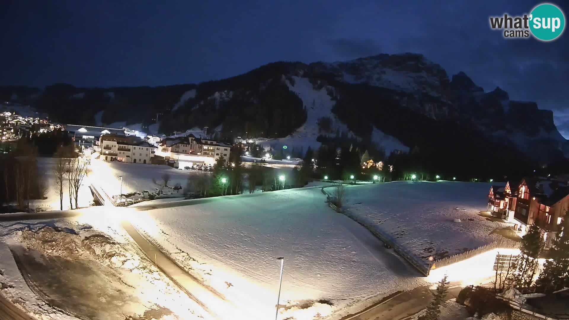 Live cam Corvara | Vues spectaculaires sur le groupe Sella