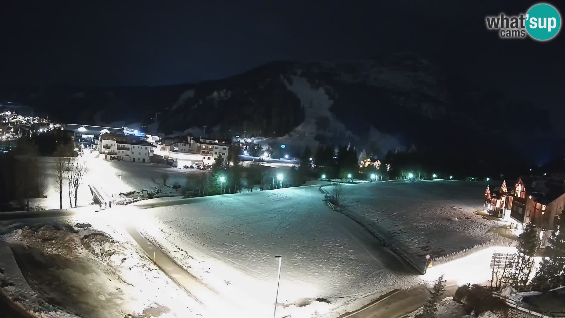 Live cam Corvara | Vues spectaculaires sur le groupe Sella