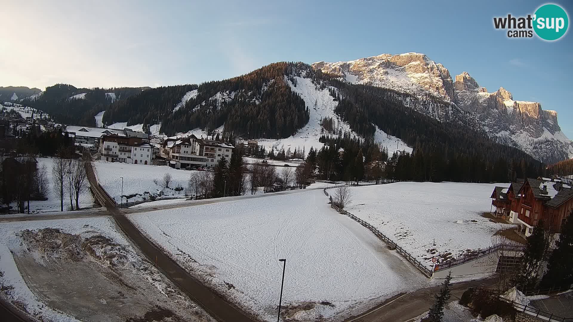 Corvara webcam | Spektakuläre Ausblicke auf die Sellagruppe