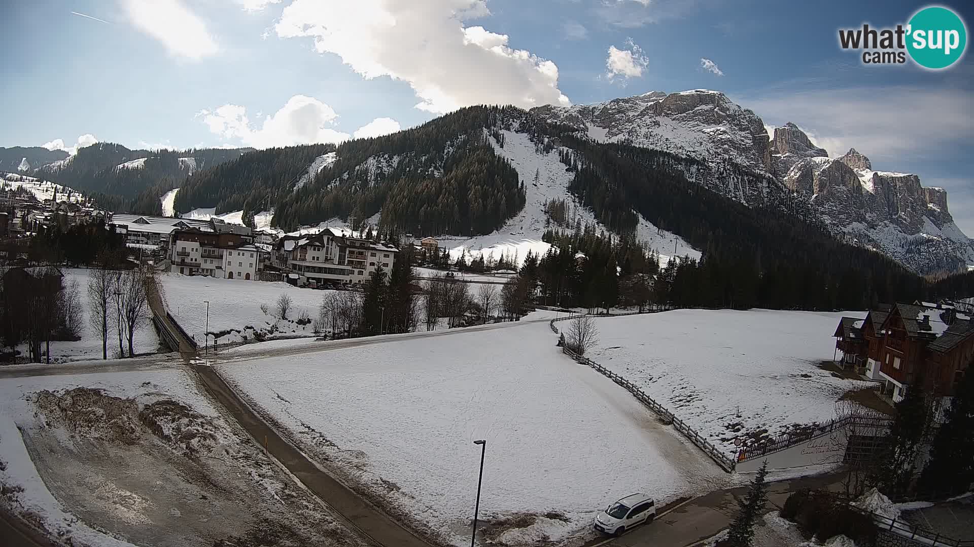 Live cam Corvara | Vues spectaculaires sur le groupe Sella