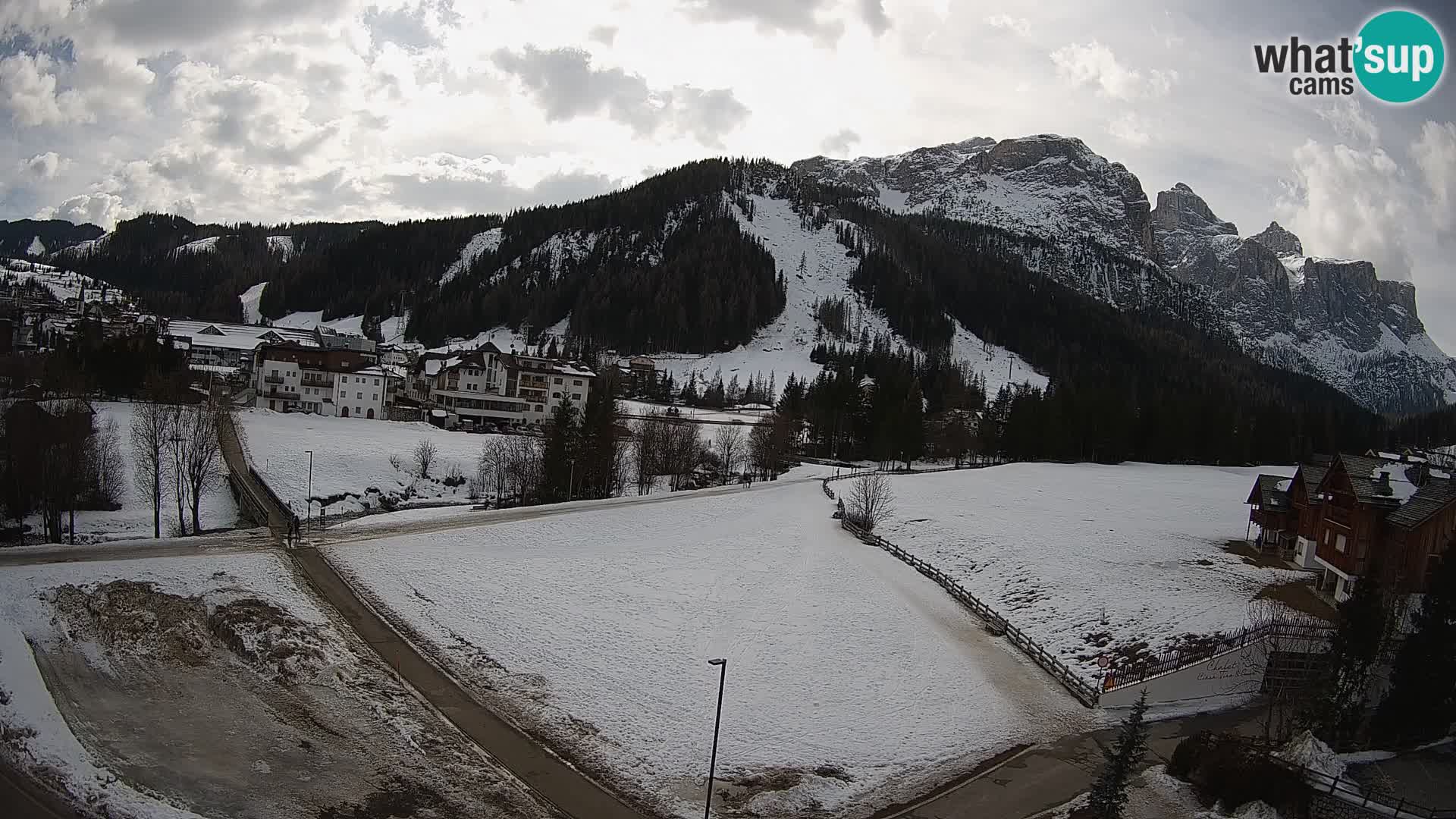 Camera en vivo Corvara | Vistas espectaculares del Grupo Sella