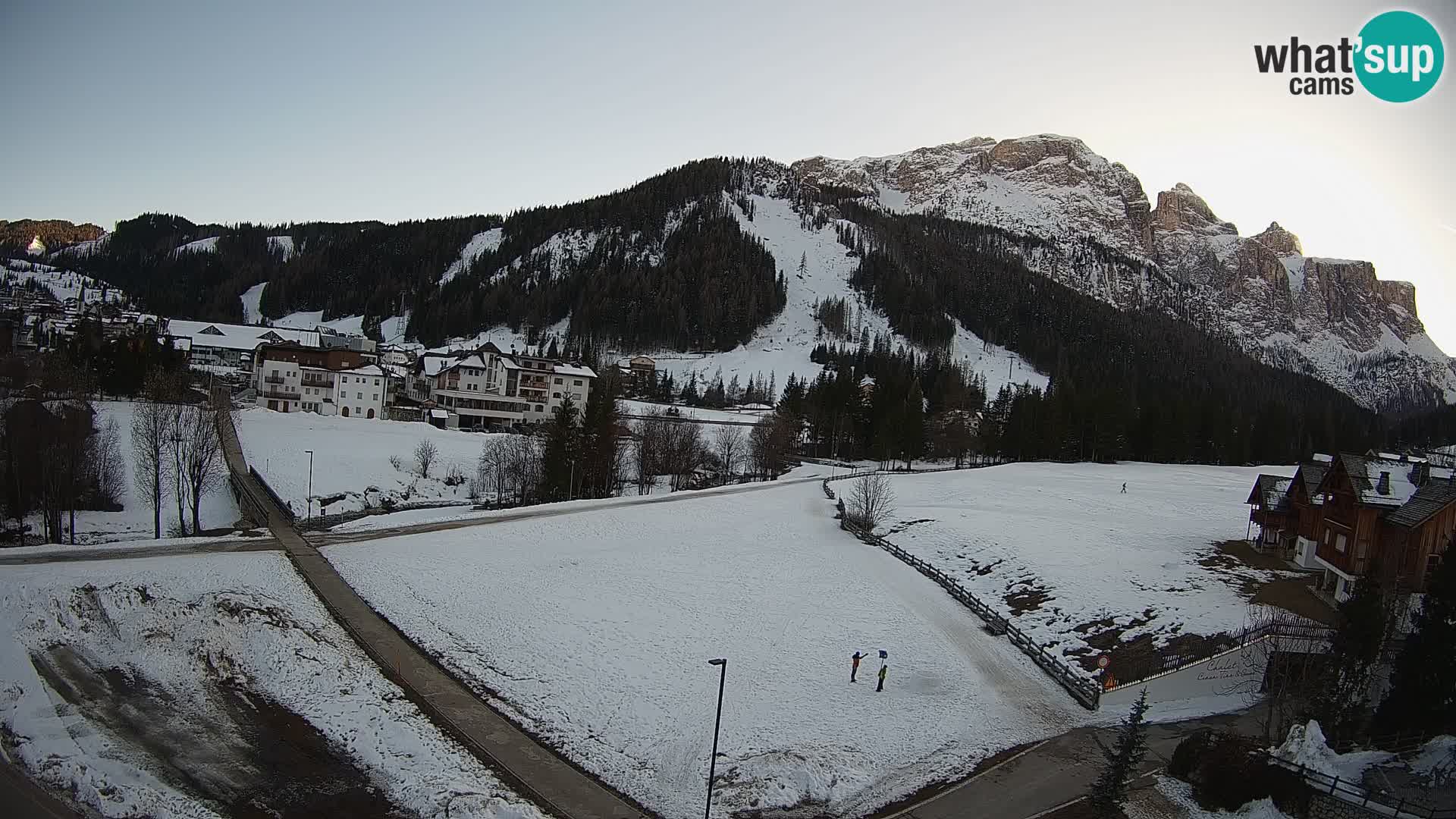 Live cam Corvara | Vues spectaculaires sur le groupe Sella