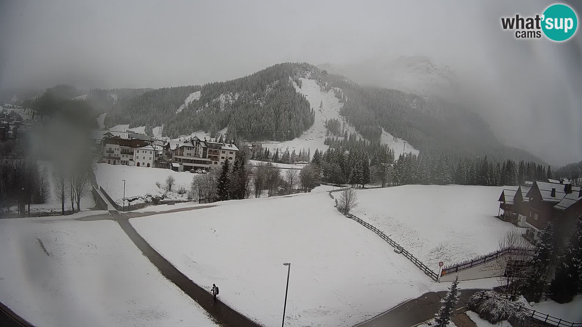 Live cam Corvara | Vues spectaculaires sur le groupe Sella