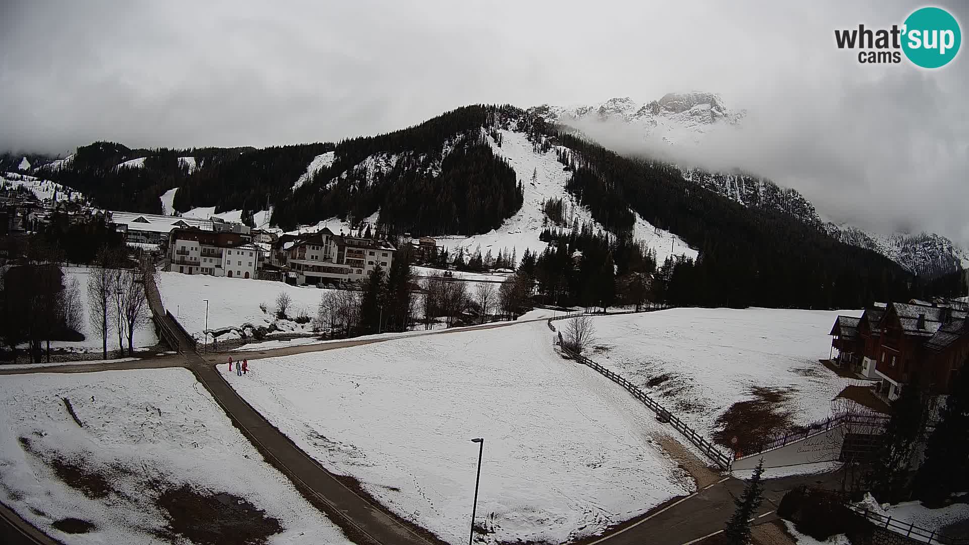 Webcam Corvara in Badia: Spectacular Views of the Sella Group