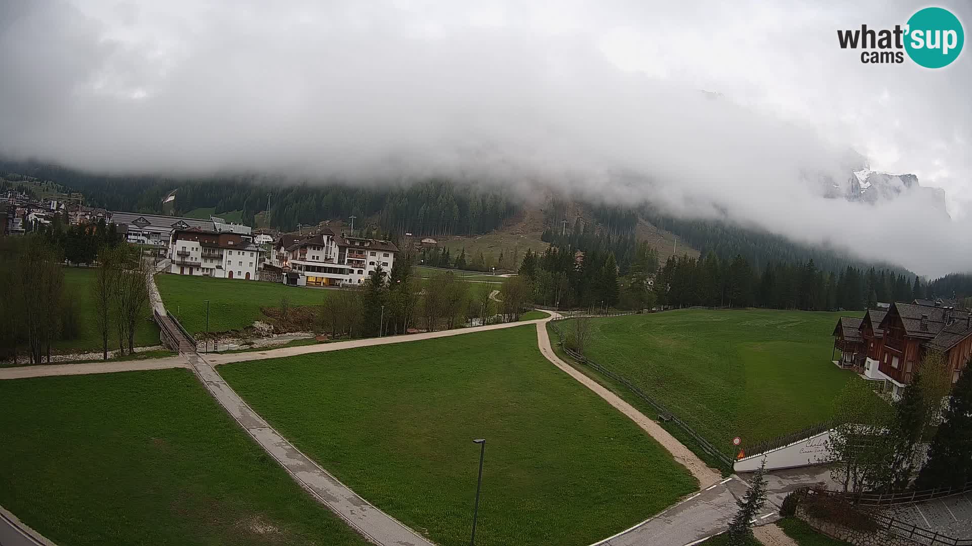 Webcam Corvara in Badia: Spectacular Views of the Sella Group