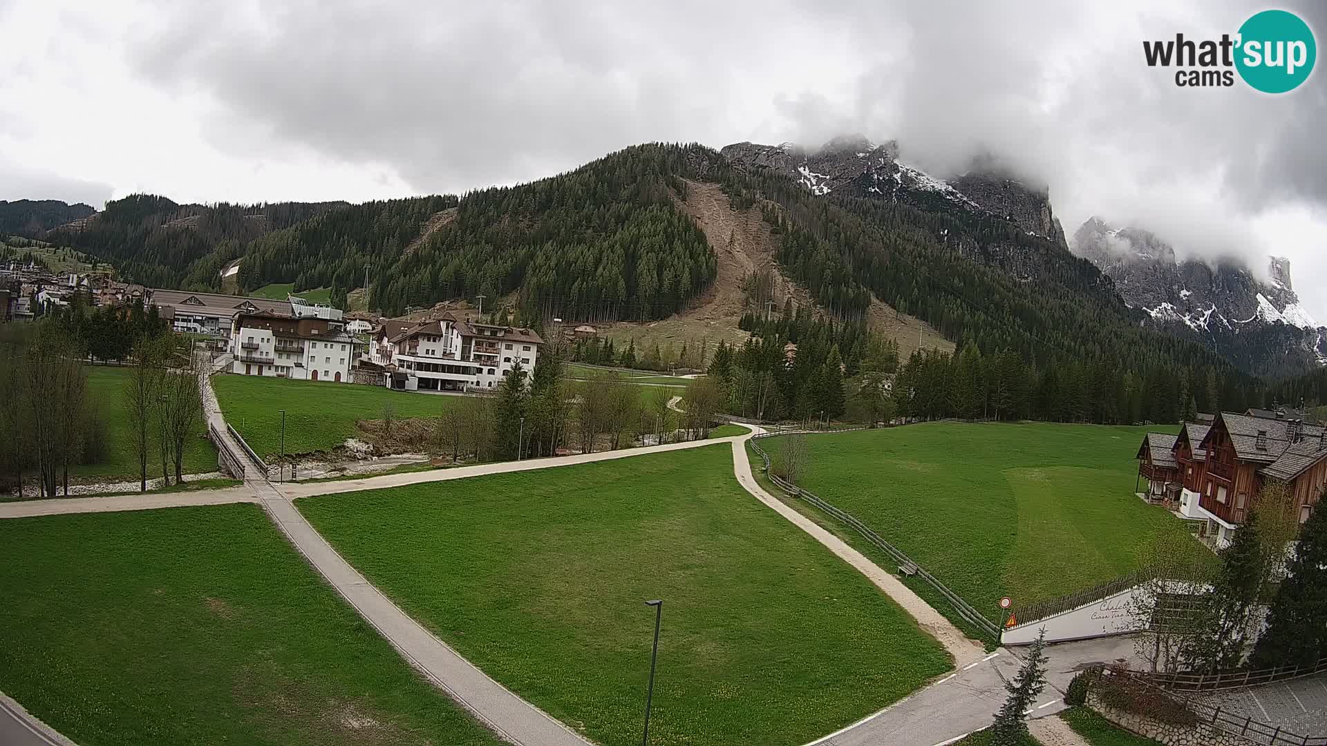 Corvara webcam | Spektakuläre Ausblicke auf die Sellagruppe