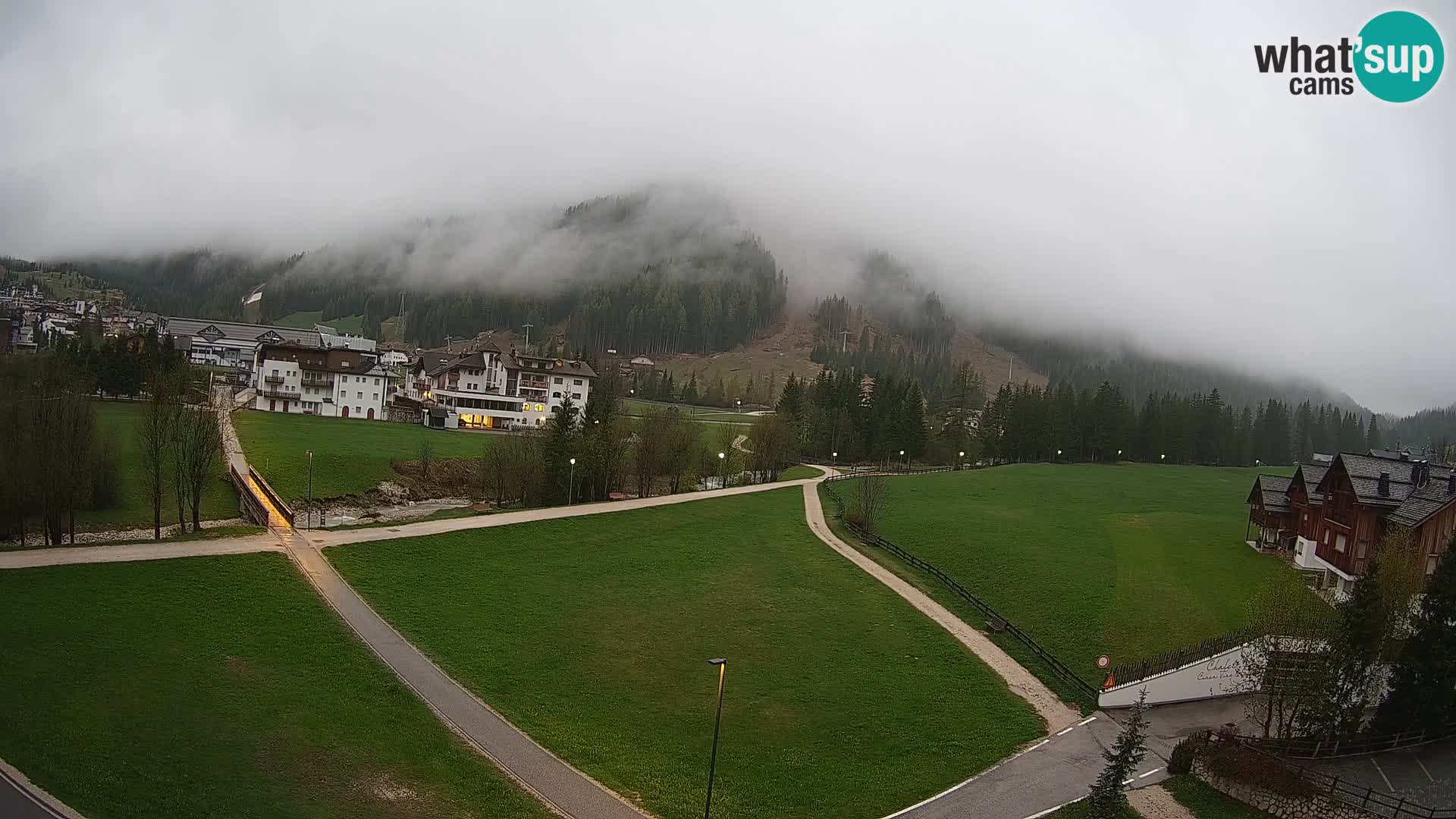 Corvara webcam | Spektakuläre Ausblicke auf die Sellagruppe