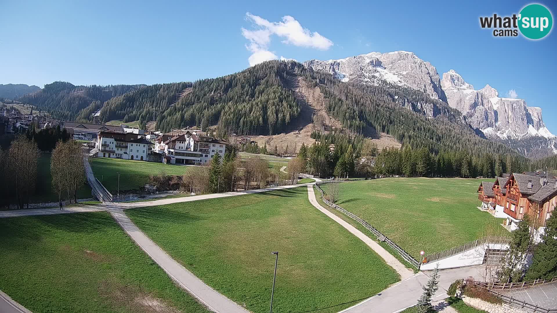Webcam Corvara in Badia: Spectacular Views of the Sella Group