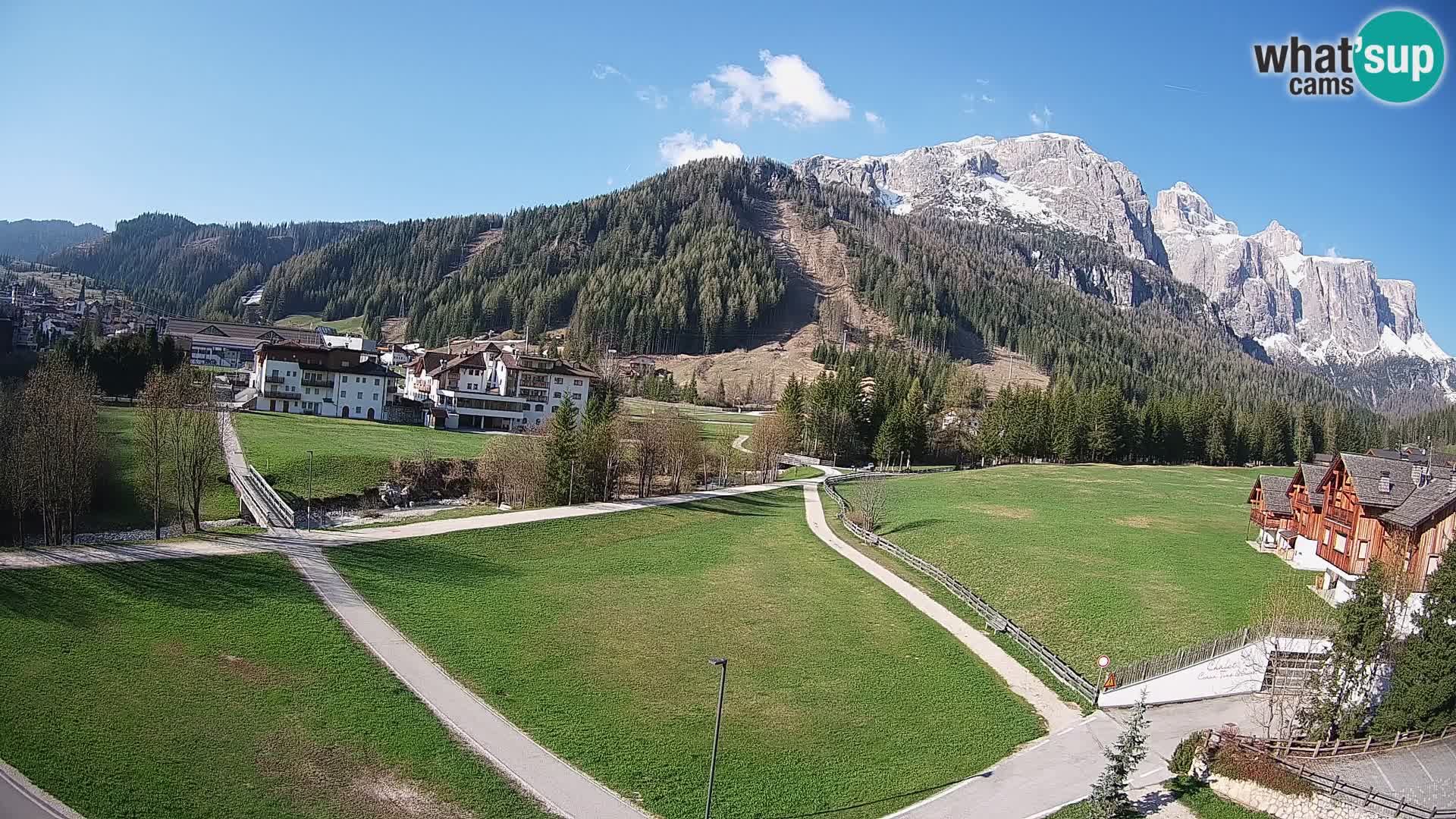 Corvara webcam | Spektakuläre Ausblicke auf die Sellagruppe