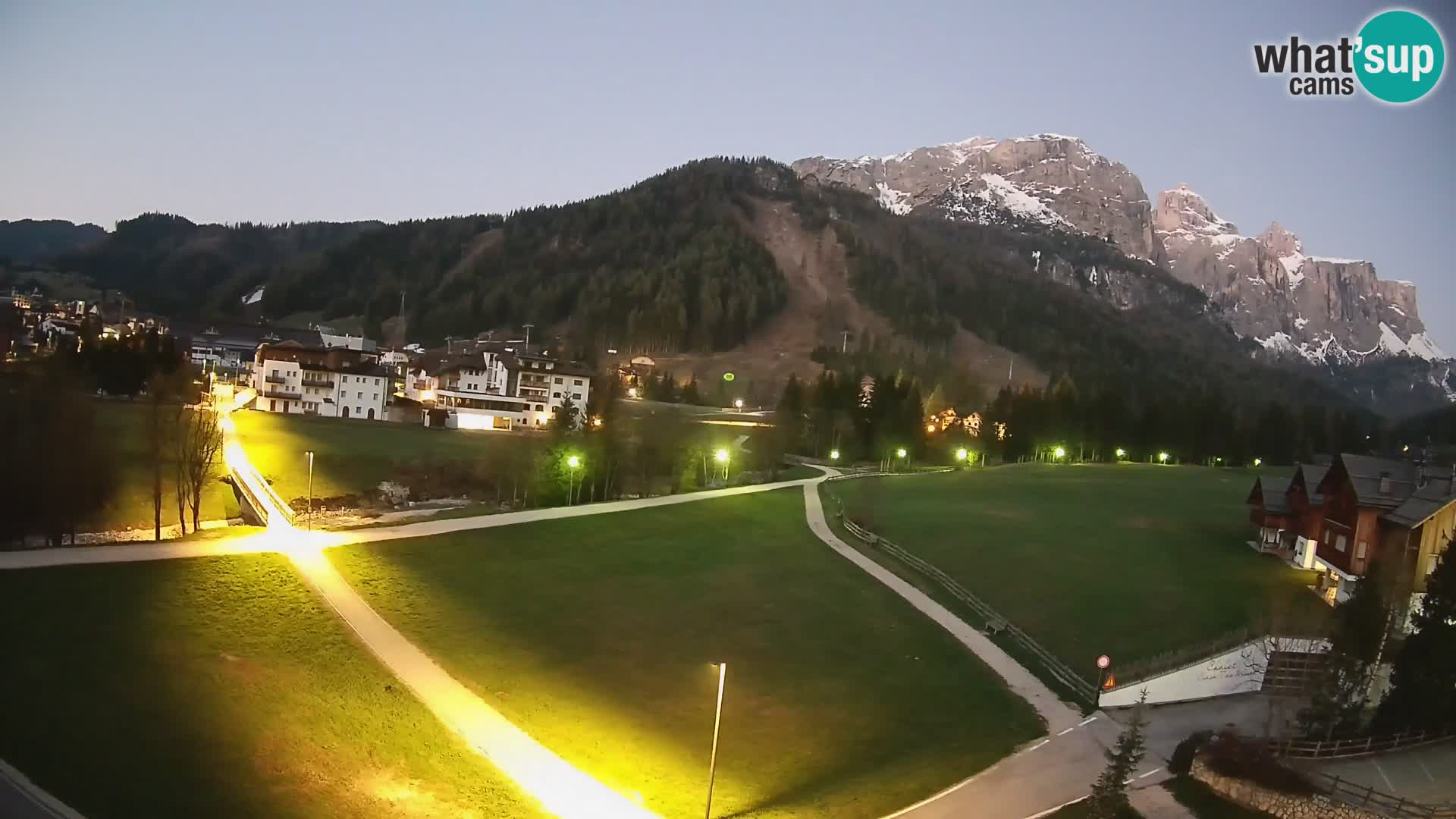 Webcam Corvara in Badia: Spectacular Views of the Sella Group