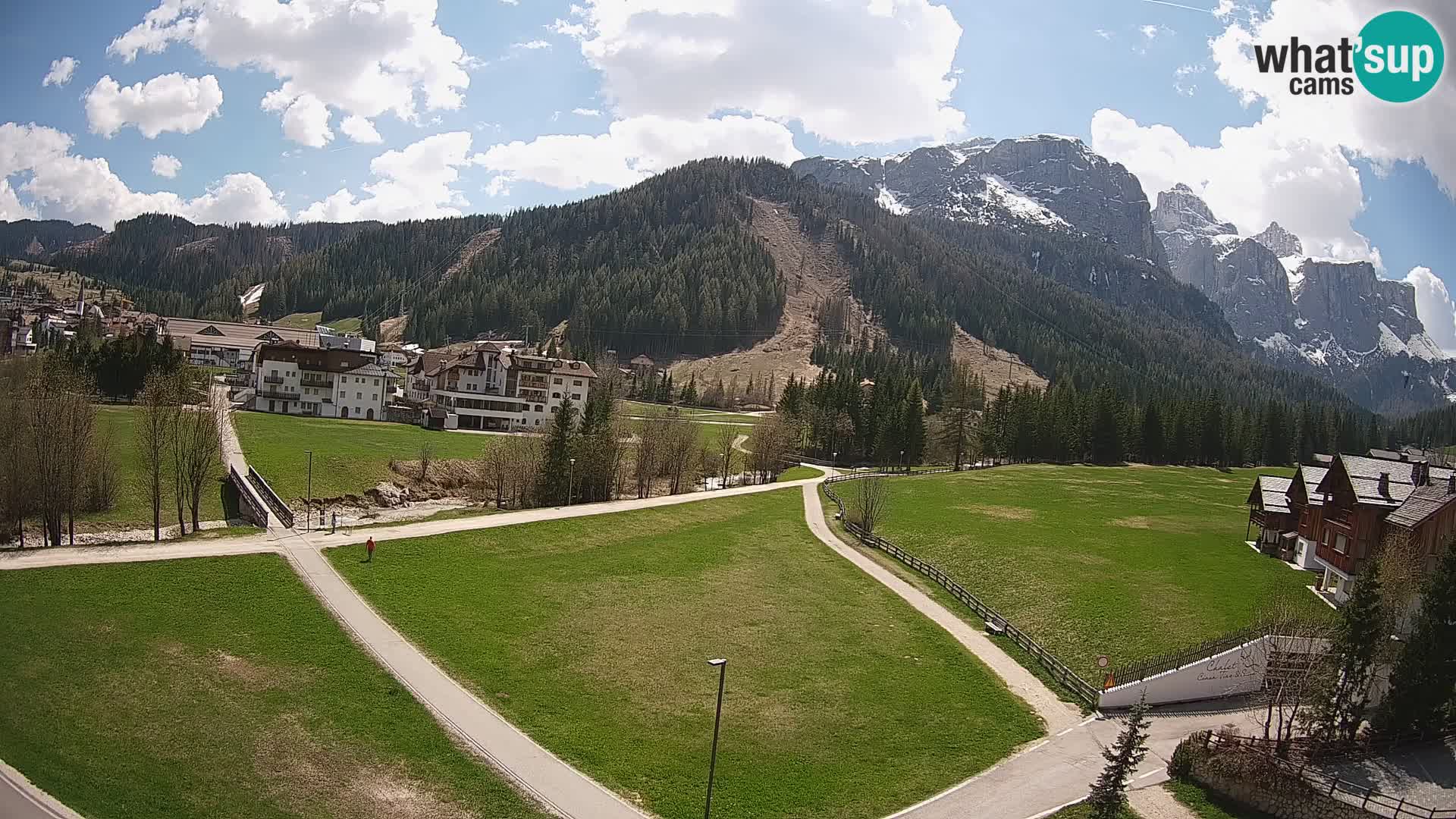 Webcam Corvara in Badia: Spectacular Views of the Sella Group