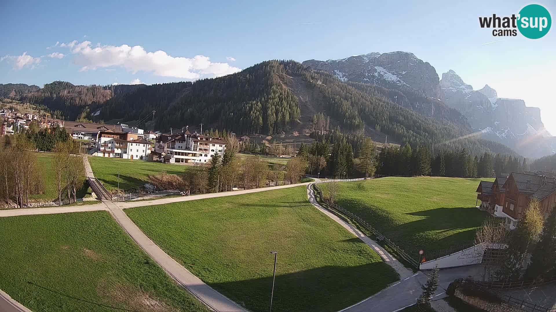 Webcam Corvara in Badia: Spectacular Views of the Sella Group
