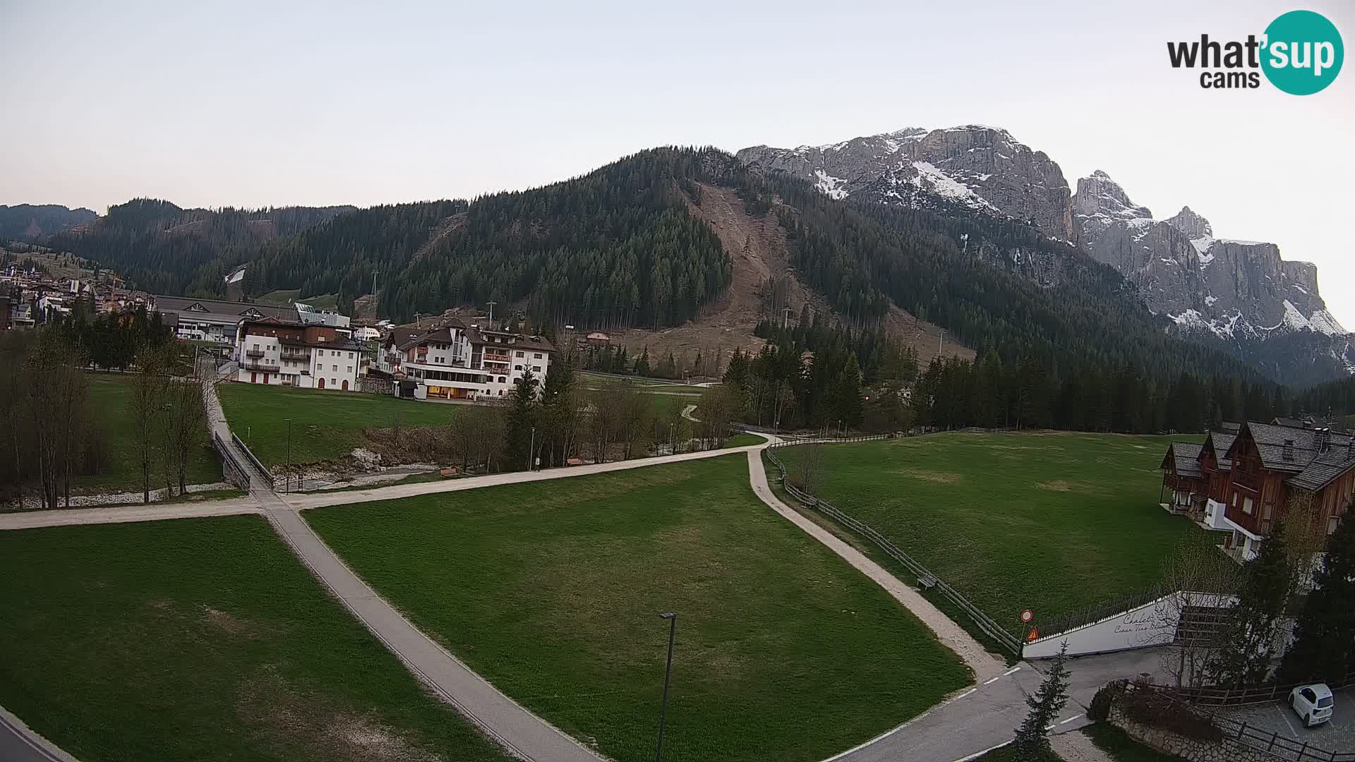 Webcam Corvara | Vista spettacolare Gruppo del Sella