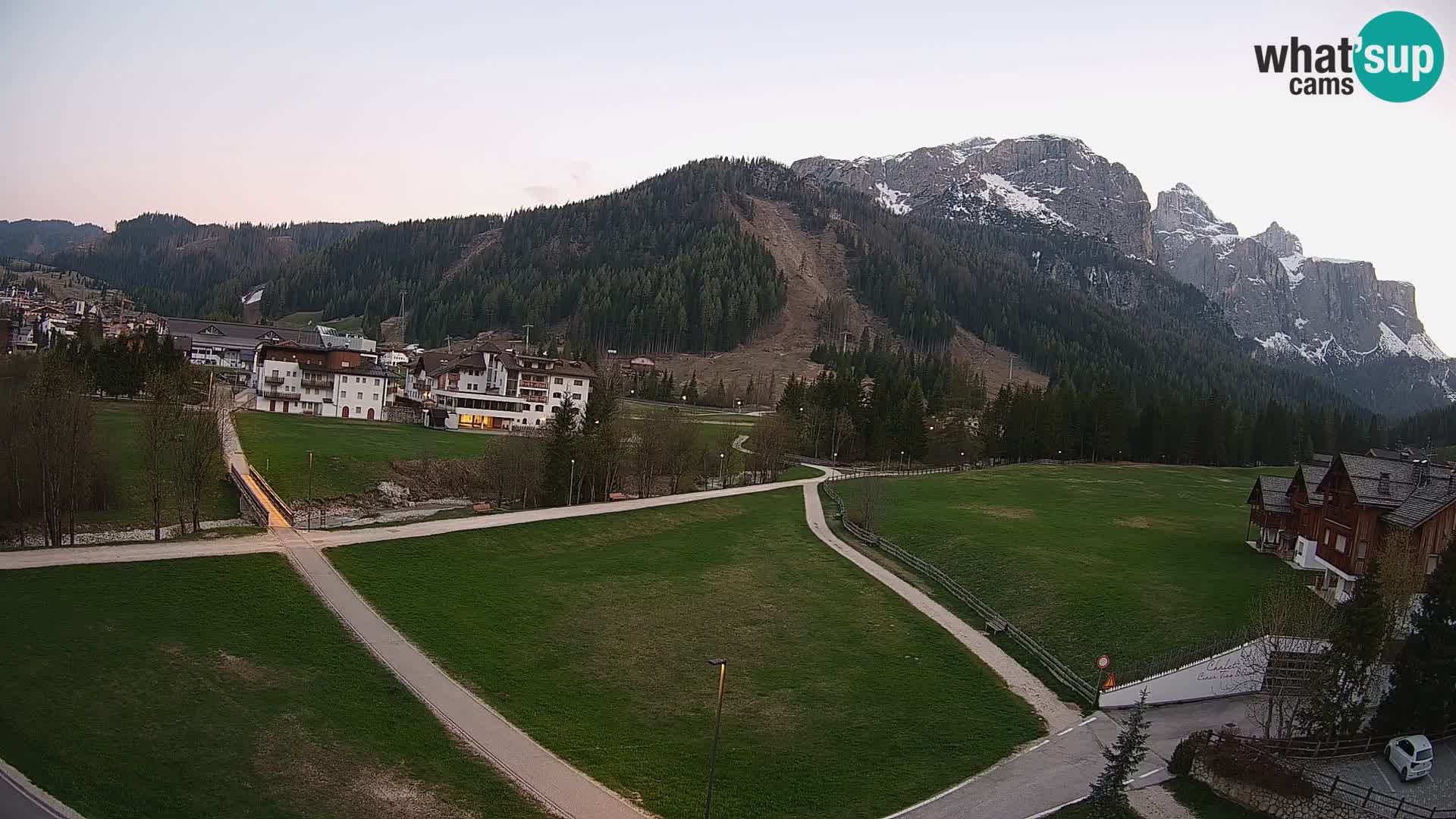 Webcam Corvara | Vista spettacolare Gruppo del Sella