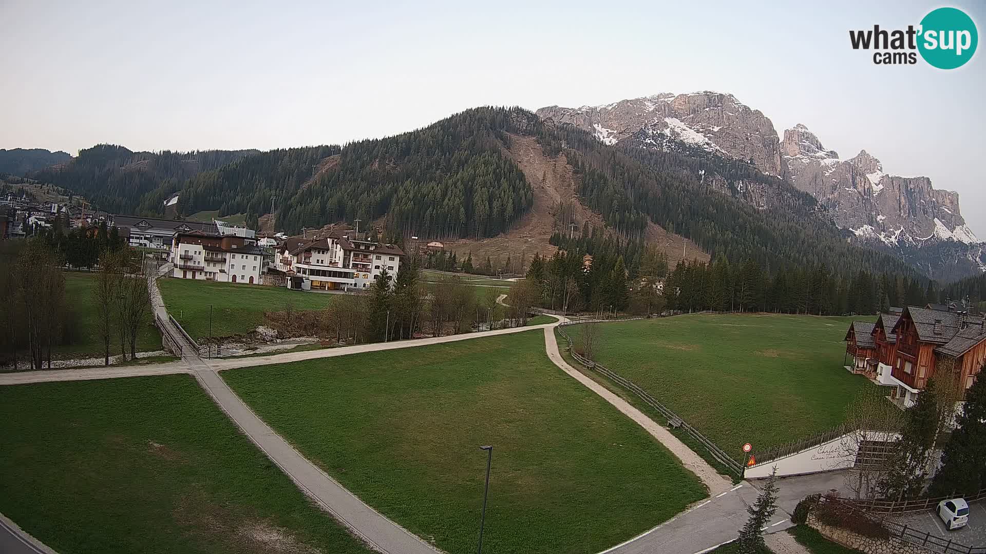 Corvara webcam | Spektakuläre Ausblicke auf die Sellagruppe