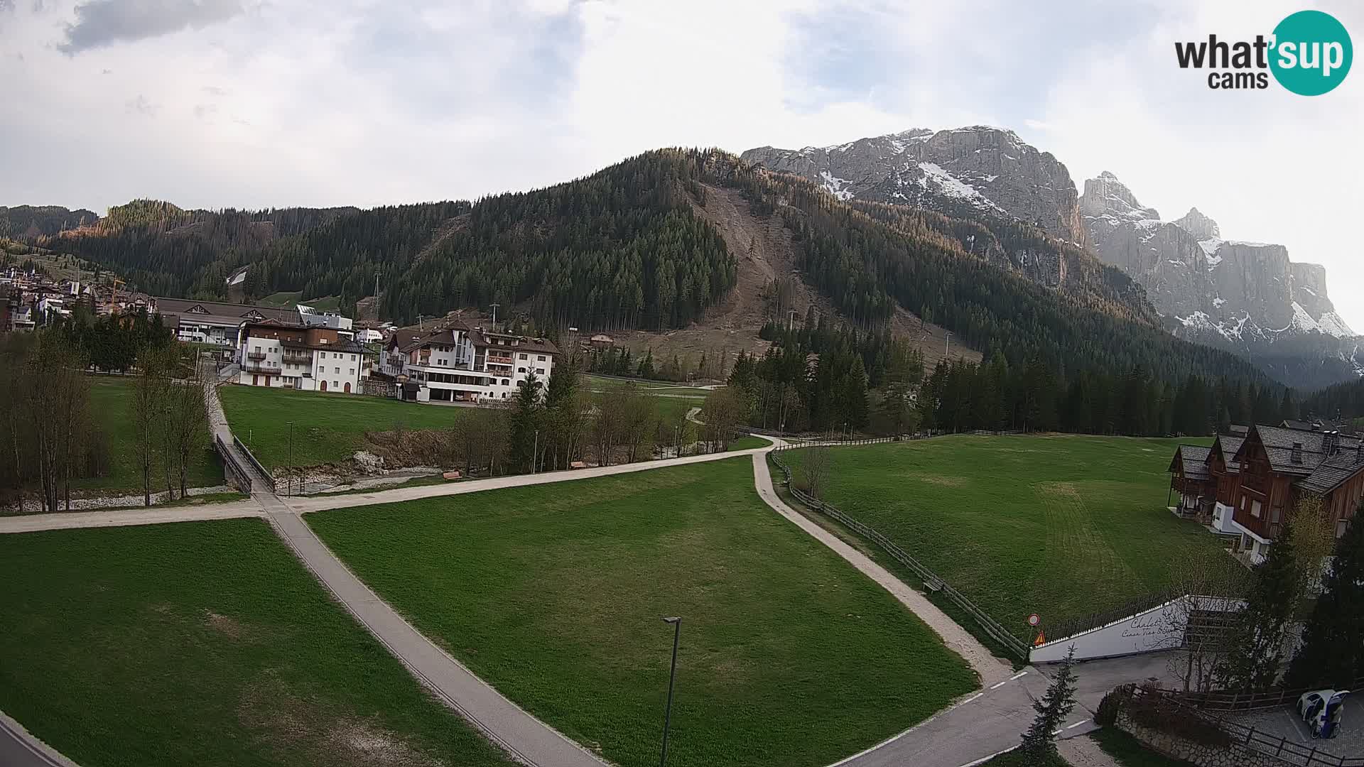 Webcam Corvara in Badia: Spectacular Views of the Sella Group