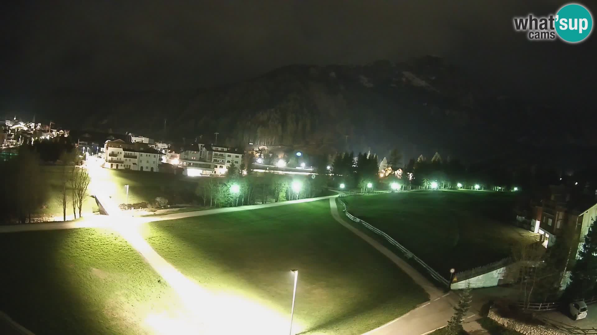 Live cam Corvara | Vues spectaculaires sur le groupe Sella