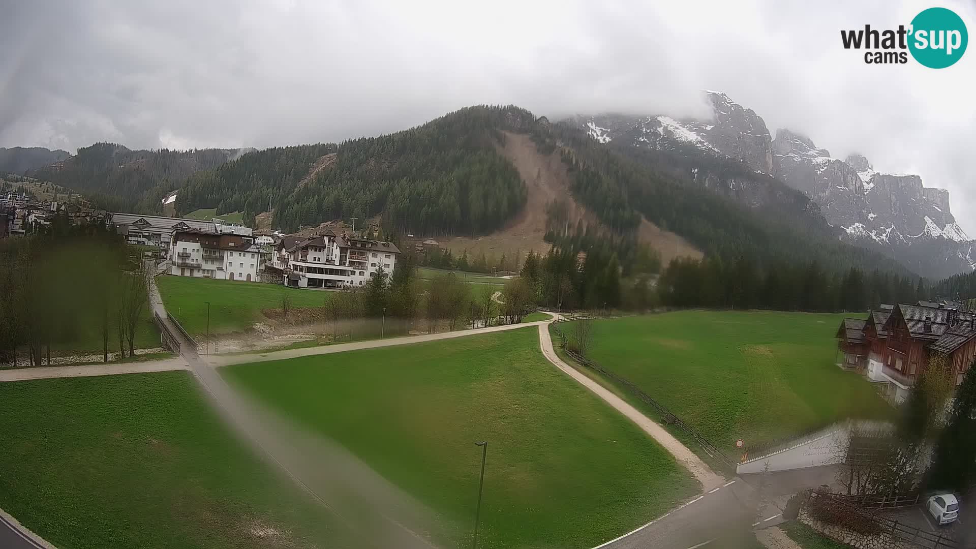 Corvara webcam | Spektakuläre Ausblicke auf die Sellagruppe