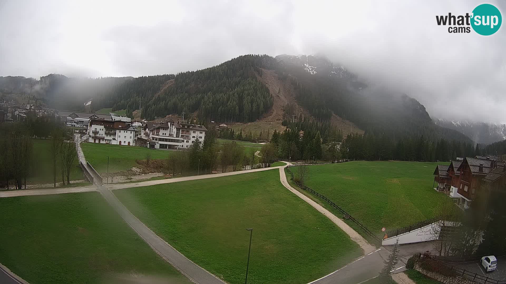 Webcam Corvara in Badia: Spectacular Views of the Sella Group