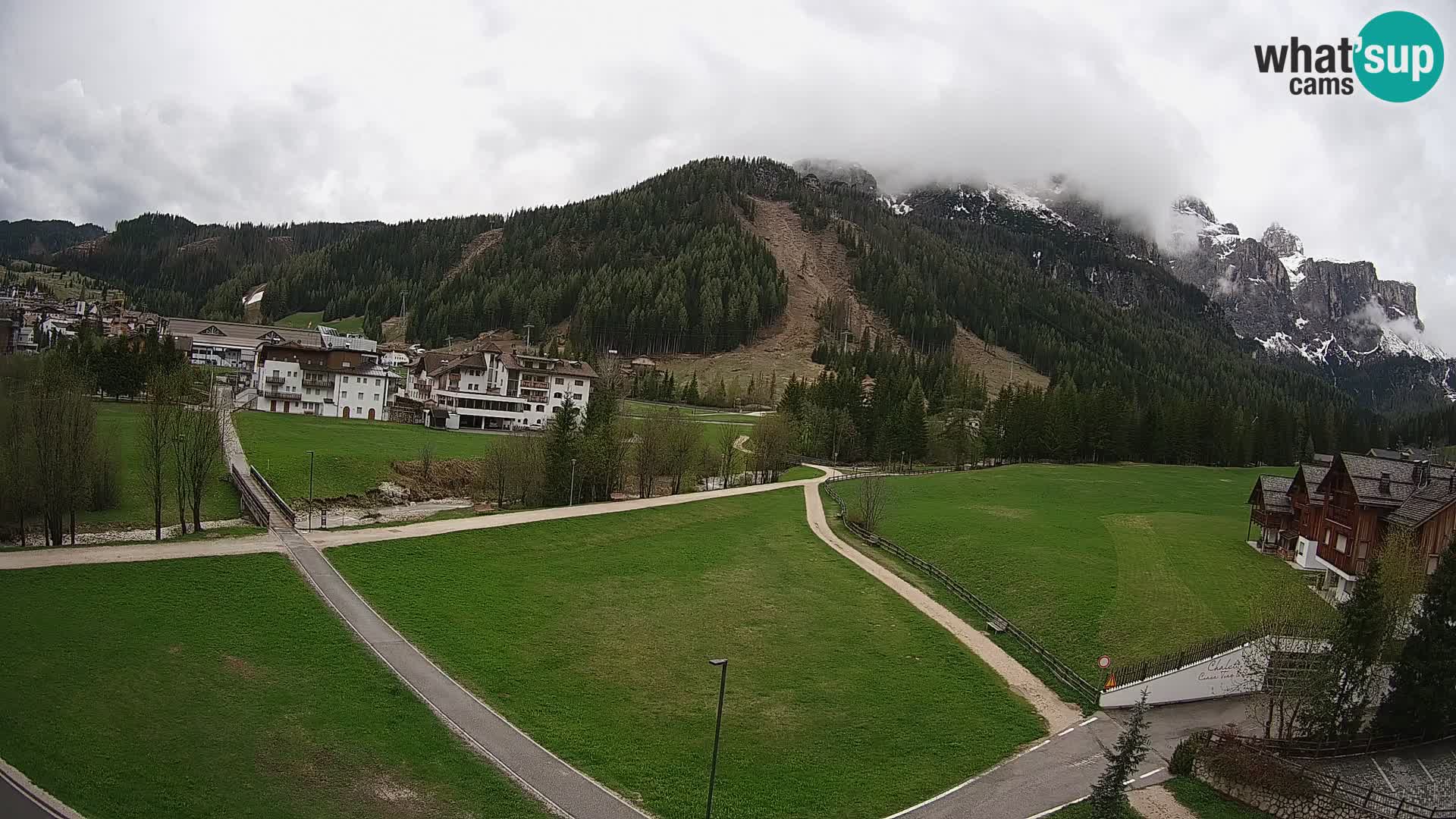 Corvara webcam | Spektakuläre Ausblicke auf die Sellagruppe