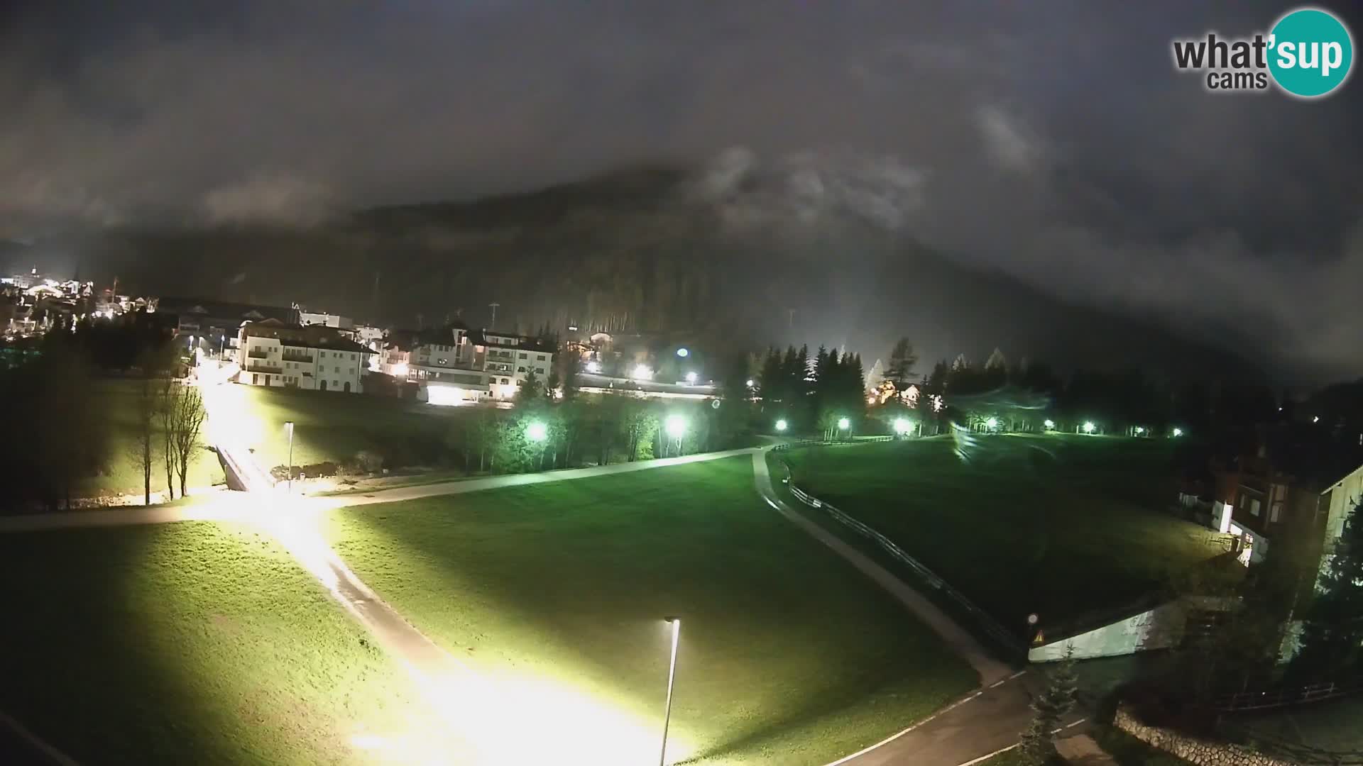 Live cam Corvara | Vues spectaculaires sur le groupe Sella