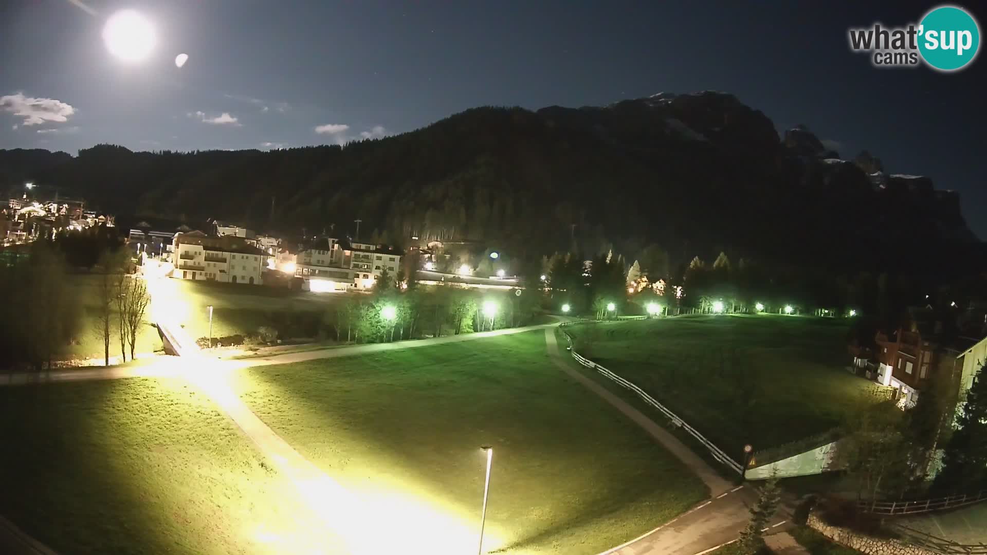 Webcam Corvara in Badia: Spectacular Views of the Sella Group